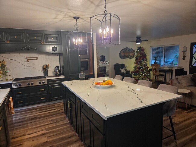 Building Photo - Updated Twain Harte Home