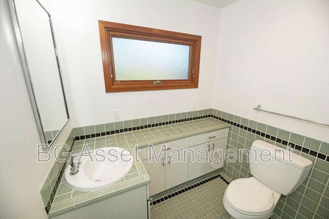 Building Photo - 1411 Arlington Blvd