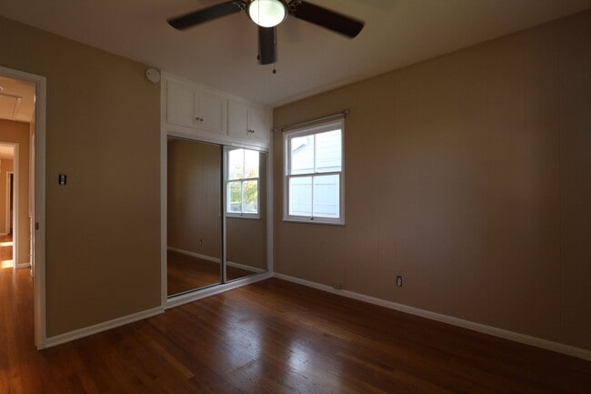 Building Photo - Home in North Kentwood Neighborhood of Wes...