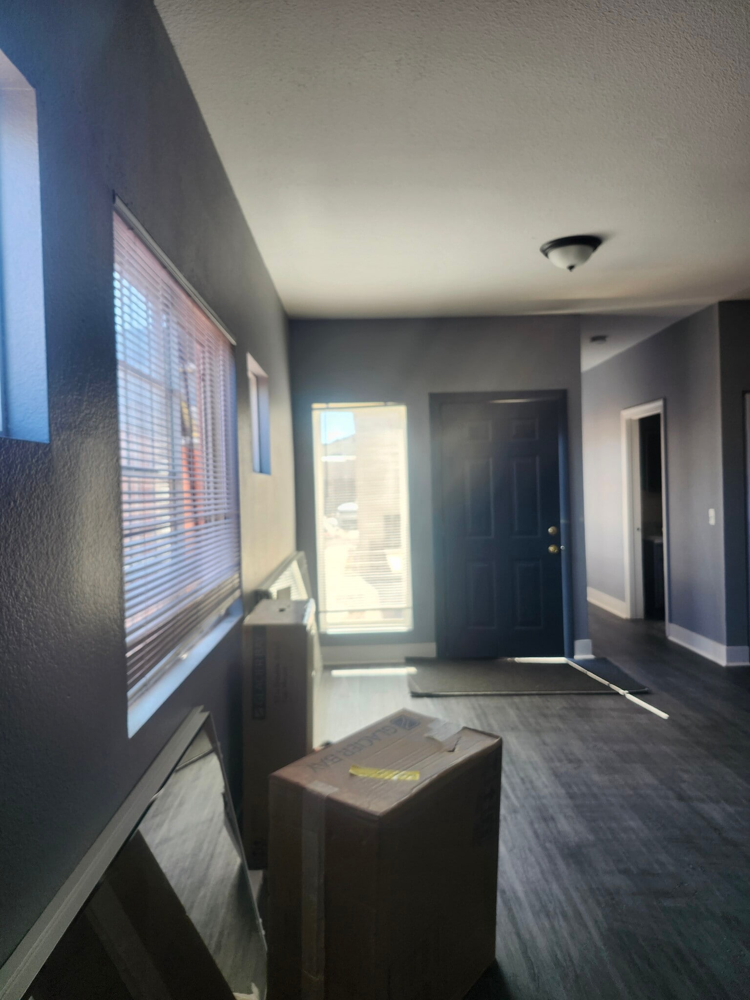 Part of livingroom - 10609 S Main St