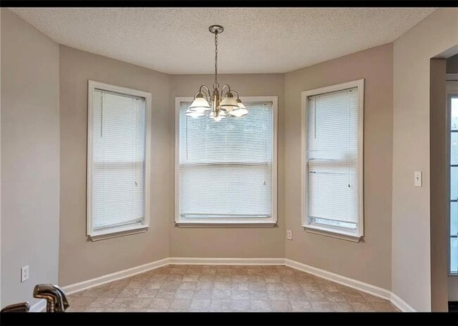 Building Photo - 5285 Bridle Point Pkwy