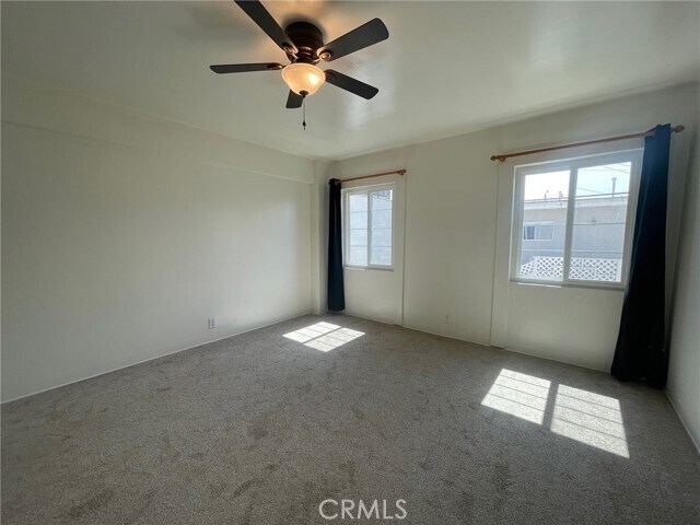 Building Photo - 143 Avenida Del Mar