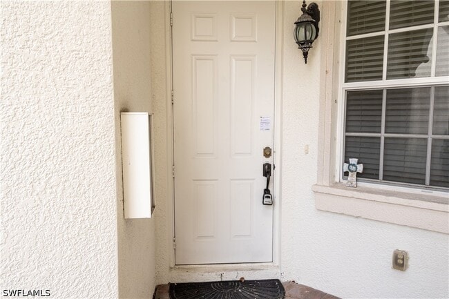 Building Photo - 7029 Ambrosia Ln