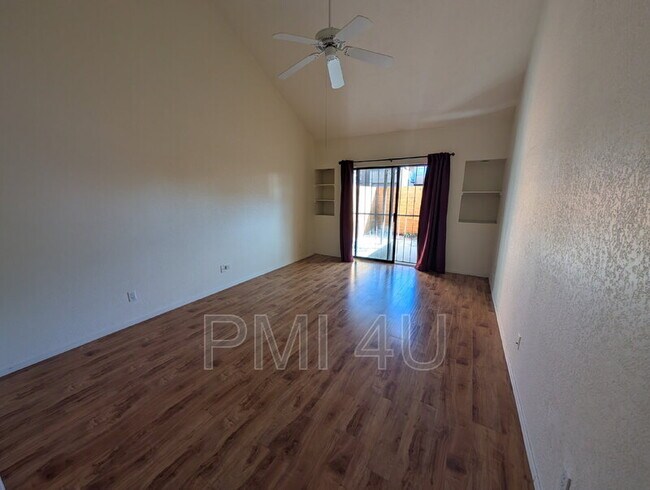 Building Photo - 1516 Rosemont Ave NW