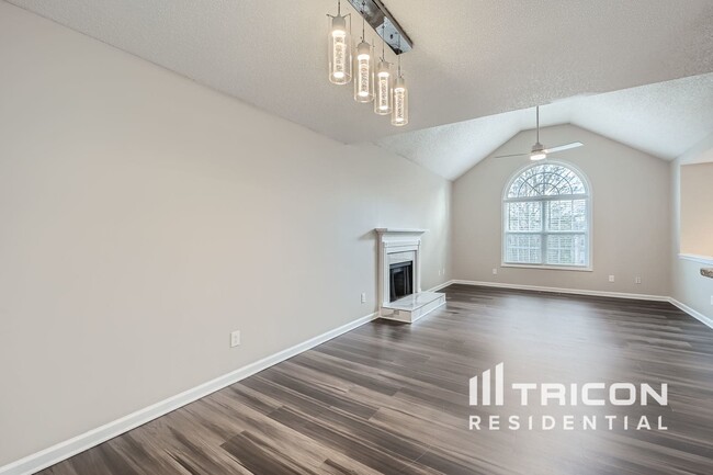 Building Photo - 5772 Shoal Creek Dr