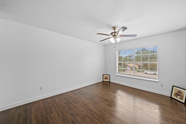 Building Photo - 16723 Running Quail Ct
