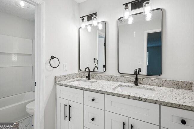 Building Photo - 3688 Burnley Ct