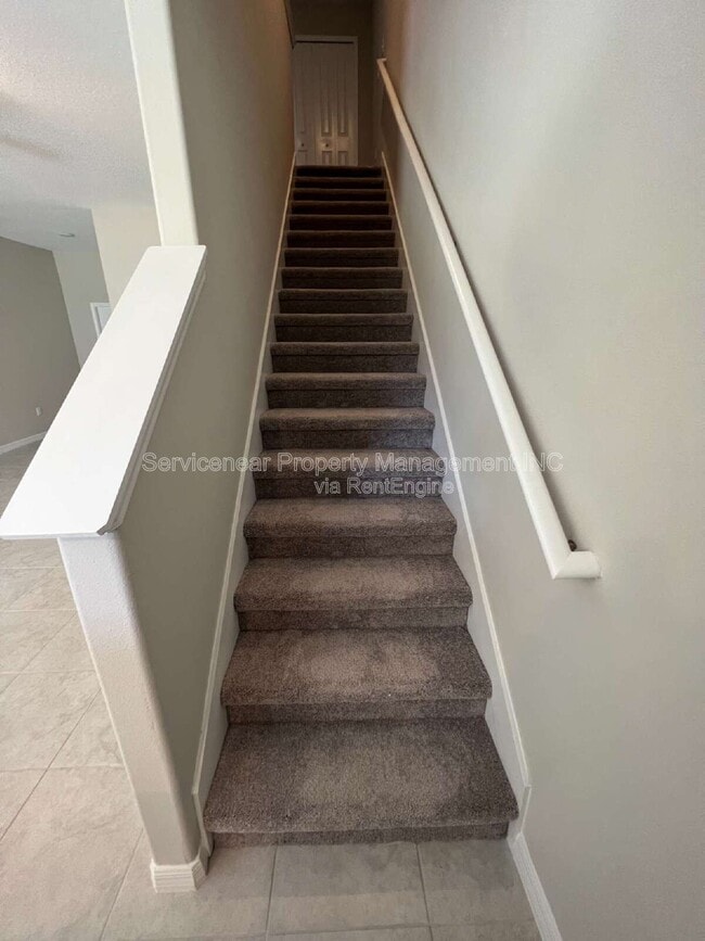 Building Photo - 9625 Pembrooke Pines Dr