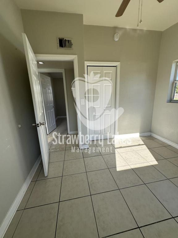 Building Photo - 2816 Dixie Rd