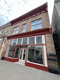 Building Photo - 305 Mercer St