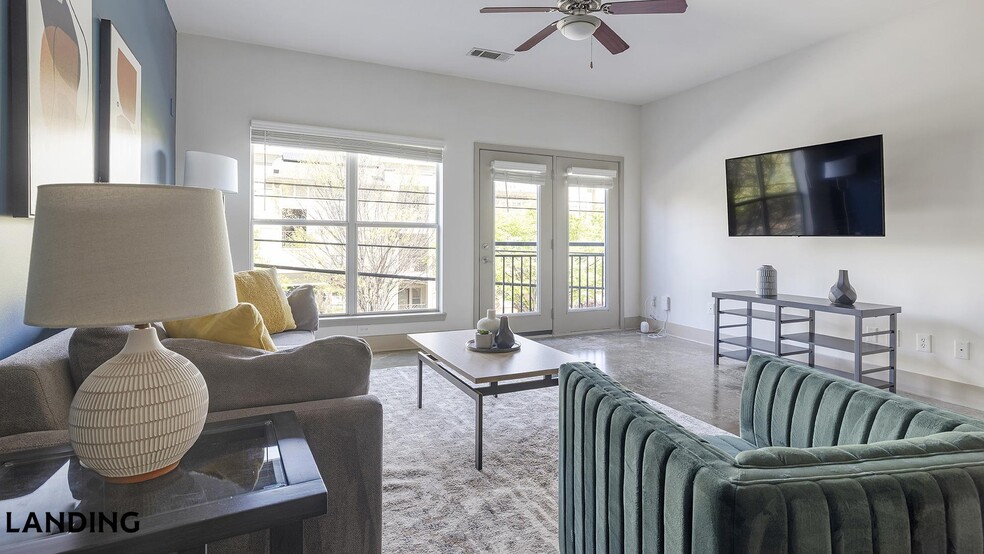 Building Photo - 349 Decatur St. SE