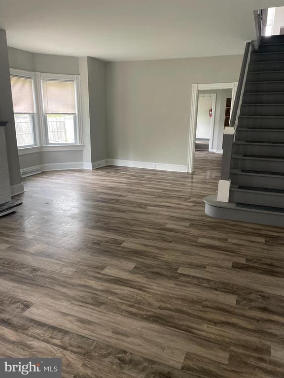 Primary Photo - 246 W Front St