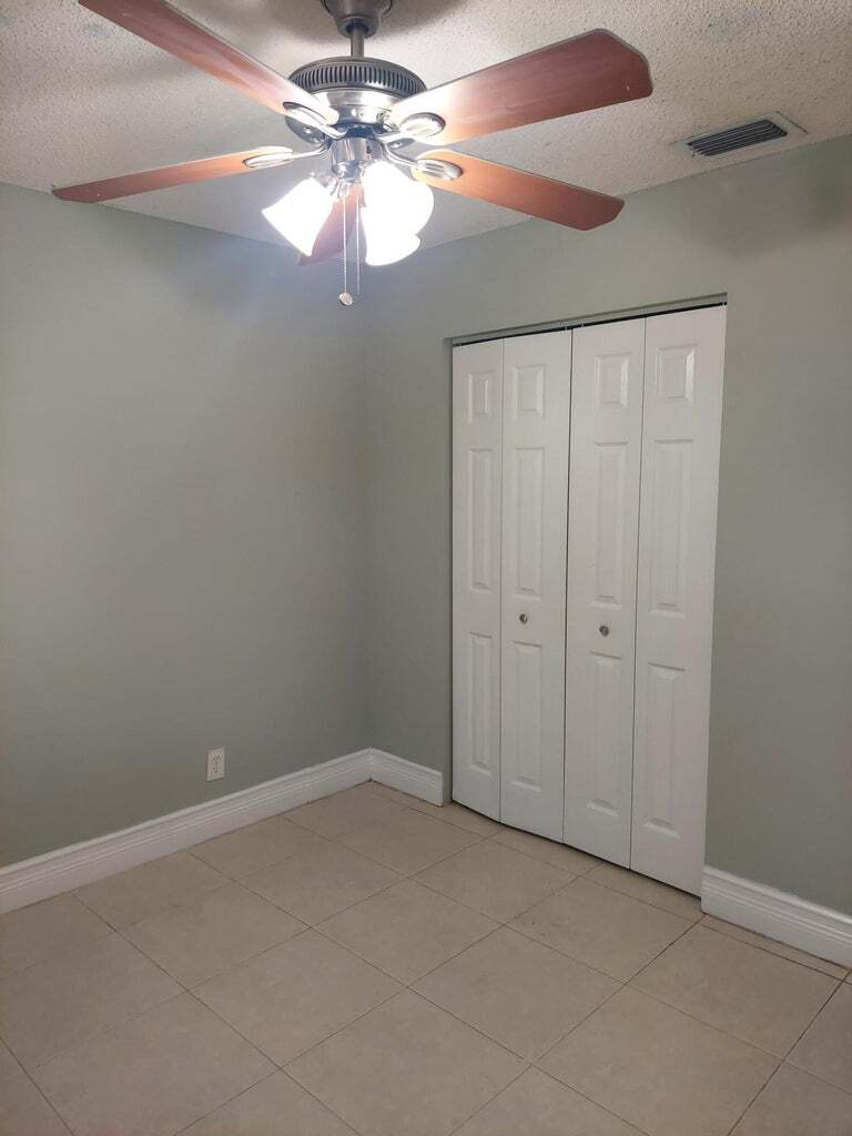 Building Photo - 5419 Blueberry Hill Ave
