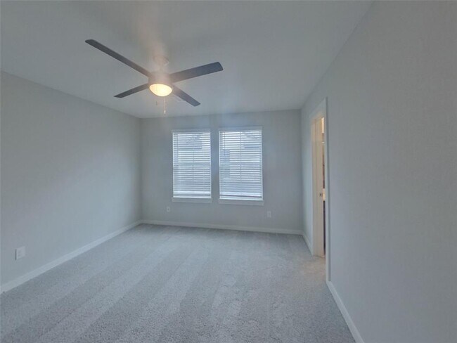 Building Photo - 22820 Terrazzo Dr