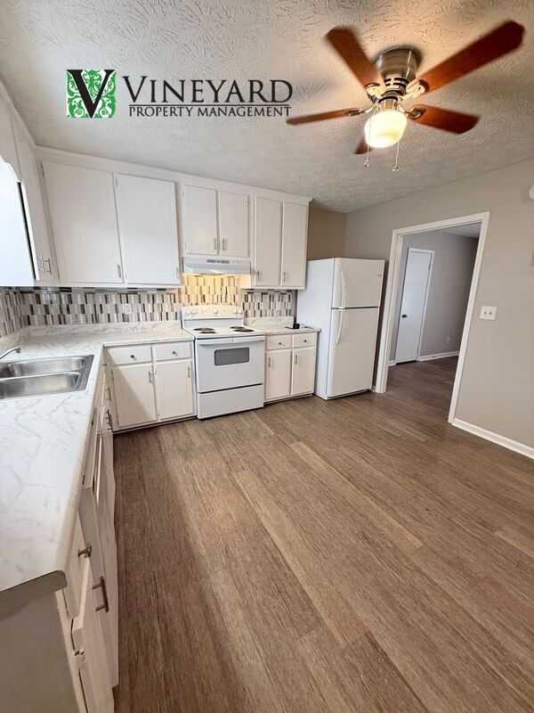 Building Photo - 19 Hannon Way