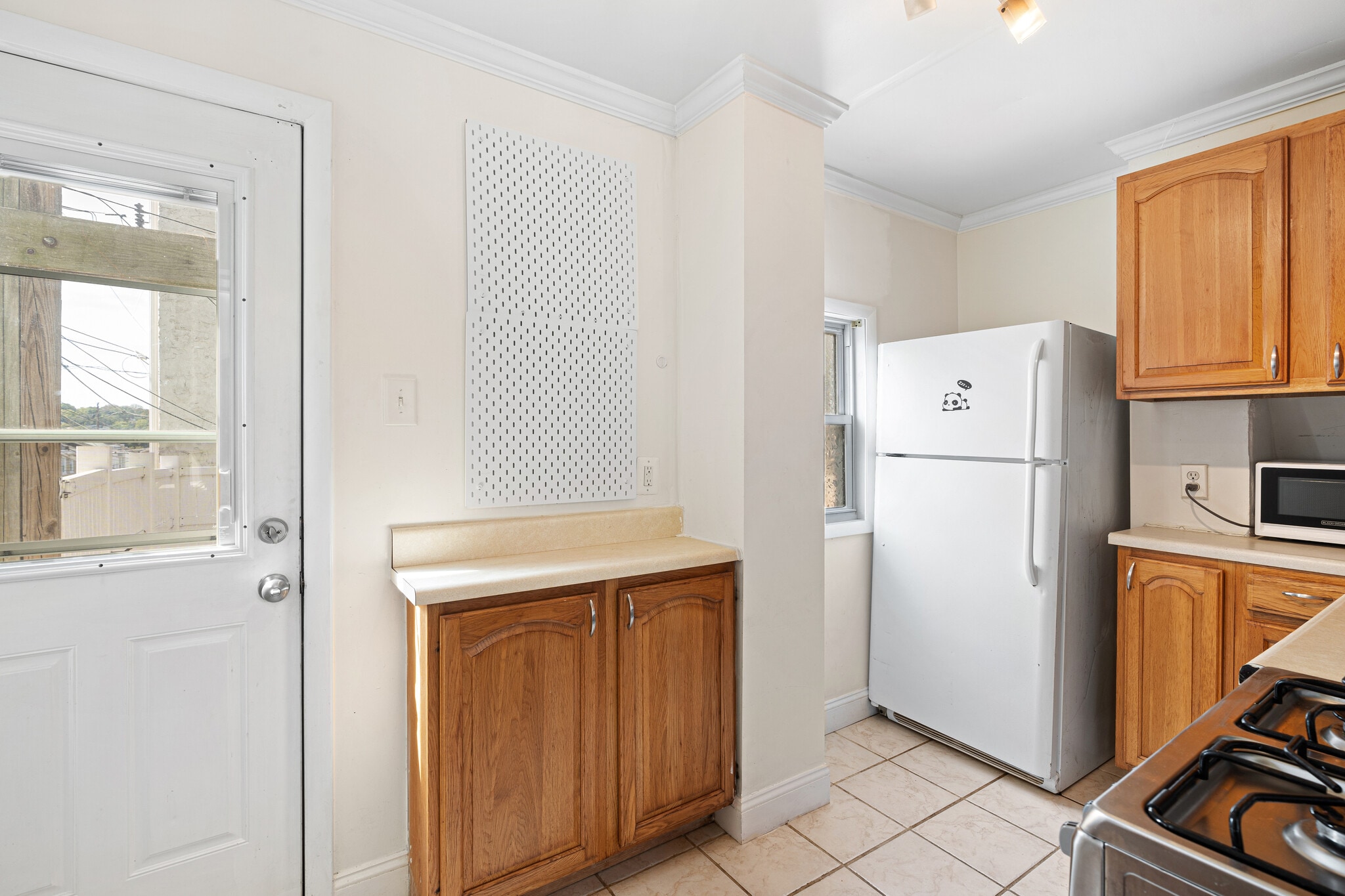 Building Photo - 4550 Silverwood St