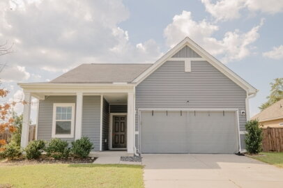 Building Photo - Spacious 4BR Single-level Home with Open Floor Plan & 2-Car Garage