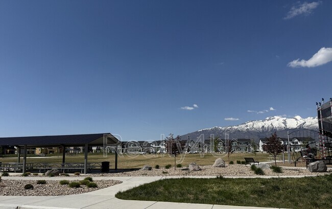 Building Photo - 10026 Dorado Wy