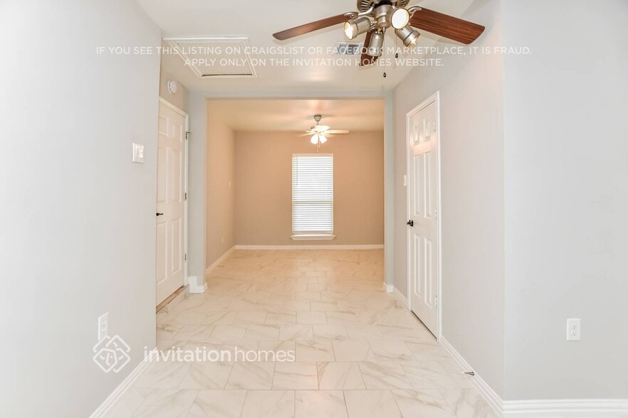 Building Photo - 3356 Westminster Dr