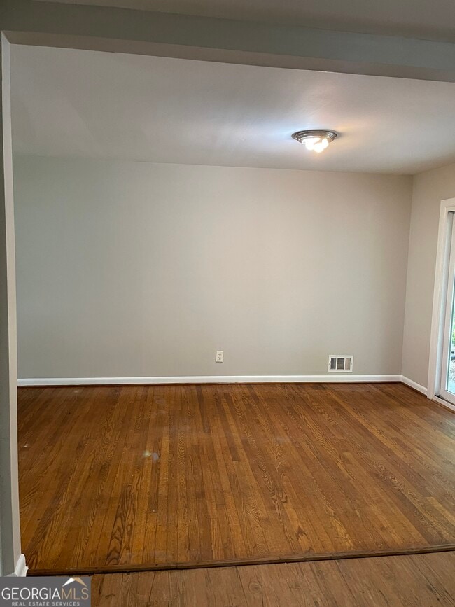 Building Photo - 3616 Santa Fe Trail