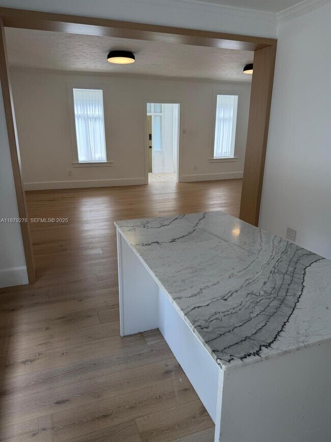 Building Photo - 177 NE 44th St