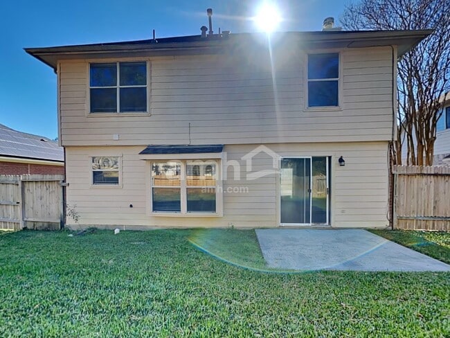 Building Photo - 26114 Cypresswood Dr