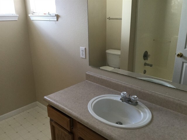 Building Photo - 12187 Running Springs Rd