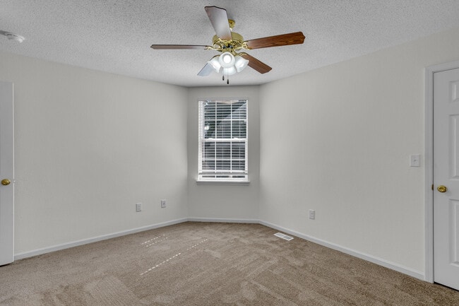 Building Photo - 4303 Cheryl Ct