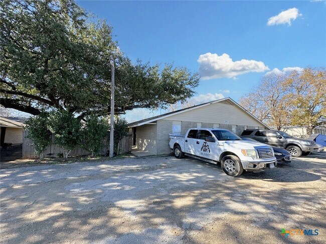 Building Photo - 20105 San Marcos Hwy