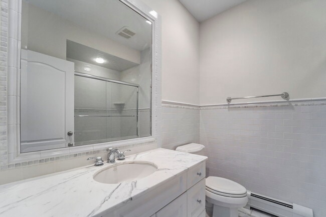 Building Photo - 1 Euclid Rd