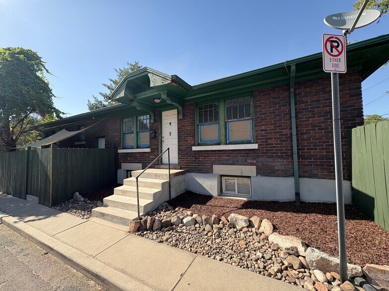 Building Photo - 505 E Gallacher Pl