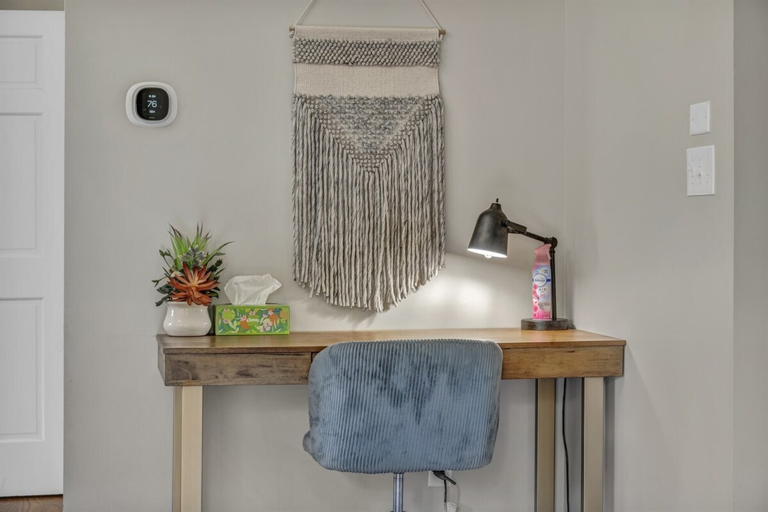 Building Photo - 23120 Bates Rd