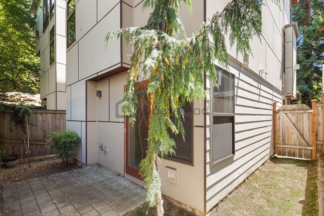 Building Photo - 2040 NW 62nd St