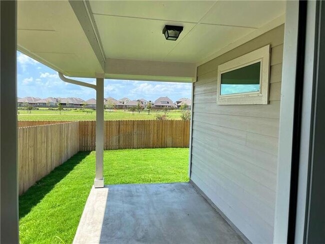 Building Photo - 6409 Wolf Pack Dr