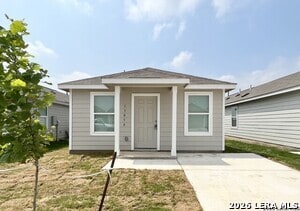 Building Photo - 13850 Llama Pl