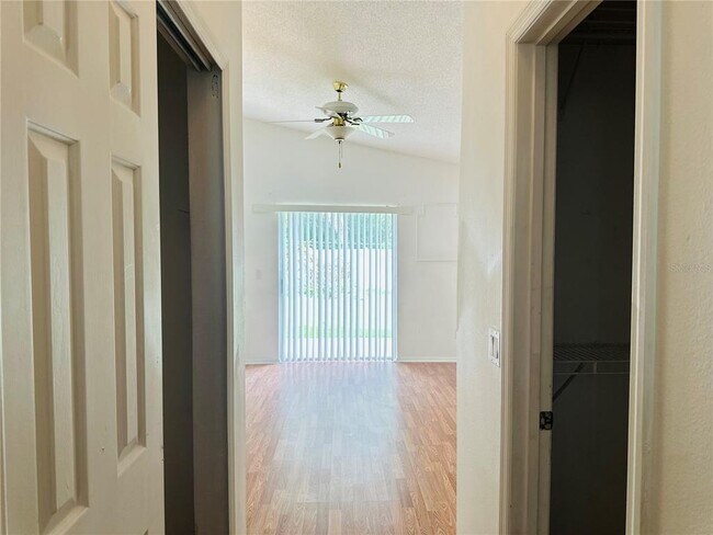 Building Photo - 14542 Grassy Cove Cir