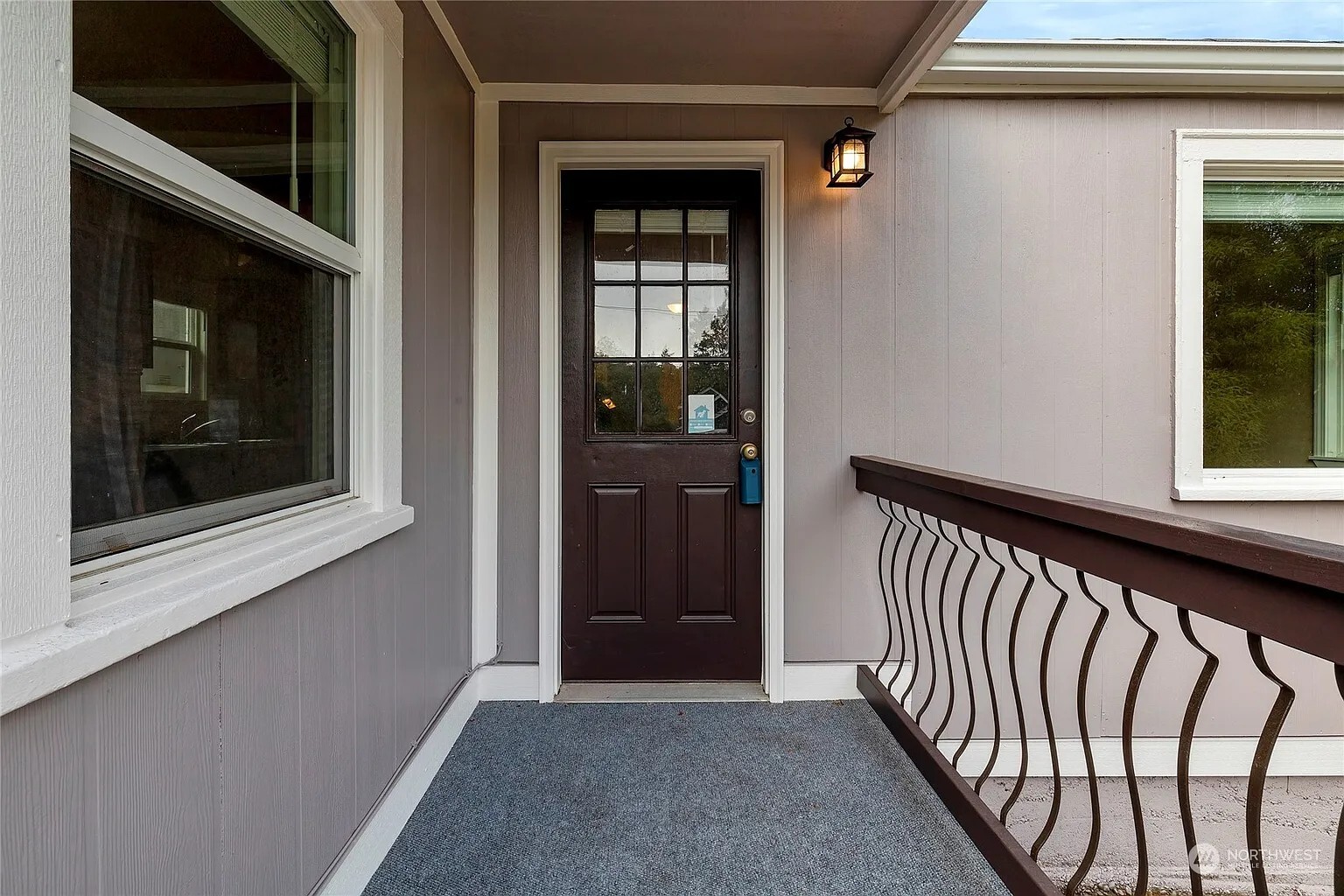 Building Photo - 916 Hull Ave