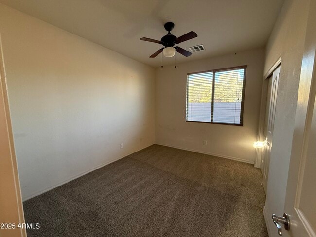 Building Photo - 1594 W Pelican Ct