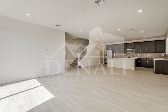 Building Photo - 2434 W Rowel Rd
