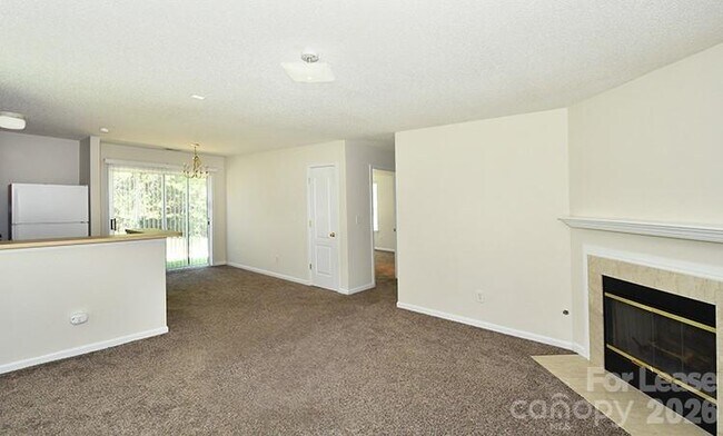 Building Photo - 118 Peterborough Dr