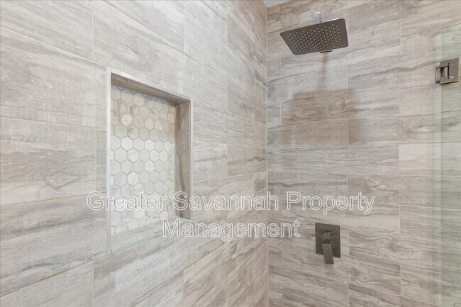 Building Photo - 45 Grove Park Dr