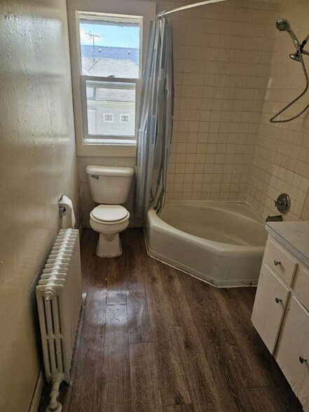 Building Photo - 2690 S 10th St