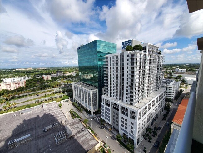 Building Photo - 9066 SW 73rd Ct