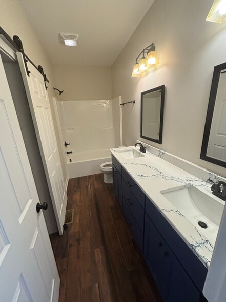 Building Photo - 210 Cherokee Dr