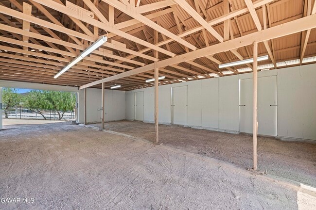 Building Photo - 13620 Pales Rd