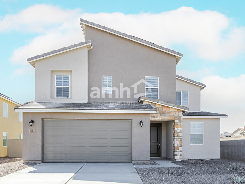 Primary Photo - 18475 W Honeysuckle Dr