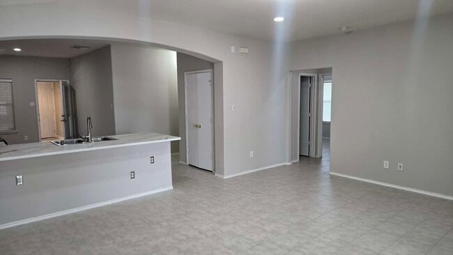 Building Photo - 21530 N Boundary Peak Way