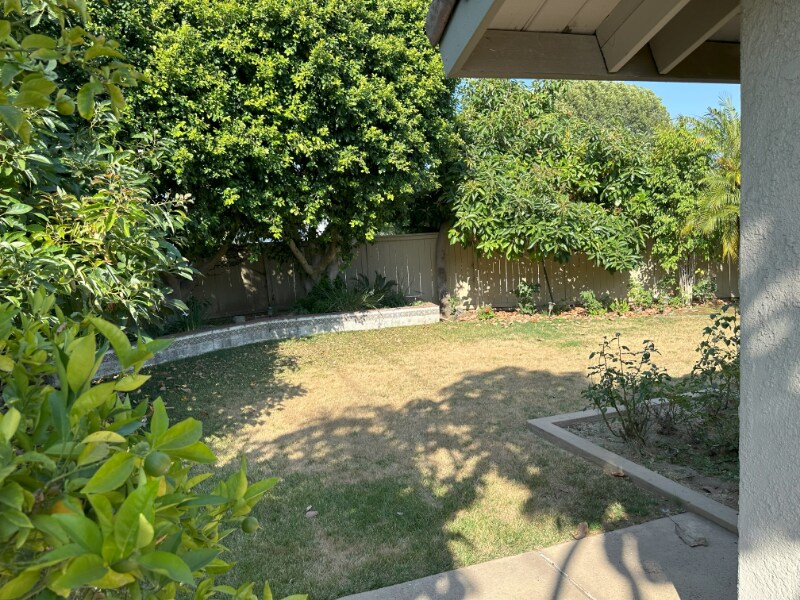 Building Photo - 3014 Persimmon Pl