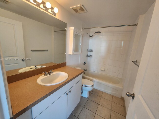 Building Photo - 1250 S Miami Ave