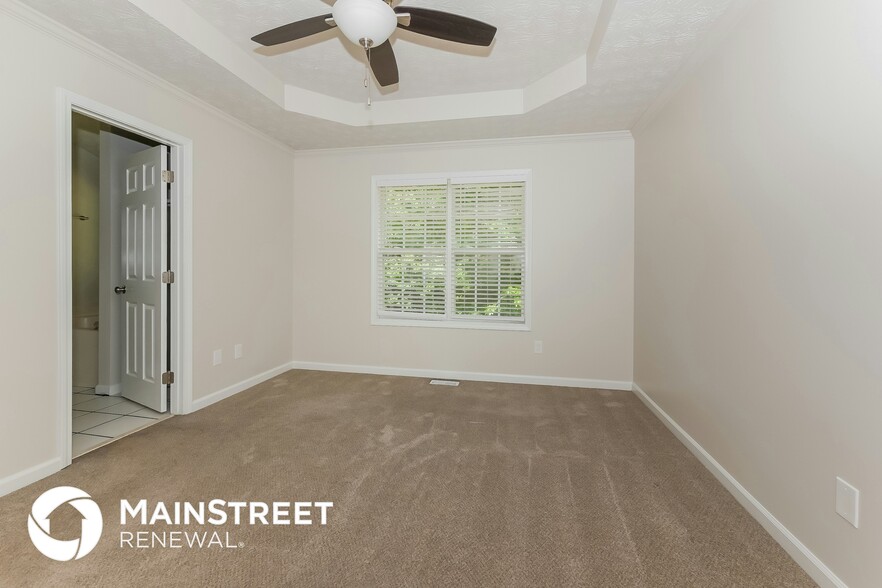 Building Photo - 135 Tara Way